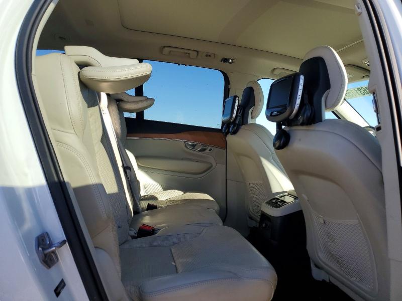 Photo 11 from auction – 2018 VOLVO XC90 T8 with VIN YV4BR0PL9J1343008