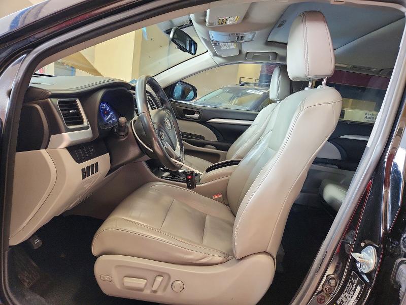 Photo 7 from auction – 2015 TOYOTA HIGHLANDER with VIN 5TDJKRFHXFS121026