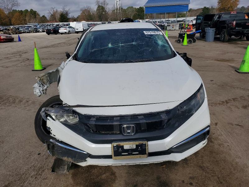 Photo 5 from auction – 2019 HONDA CIVIC with VIN 2HGFC2F63KH597847