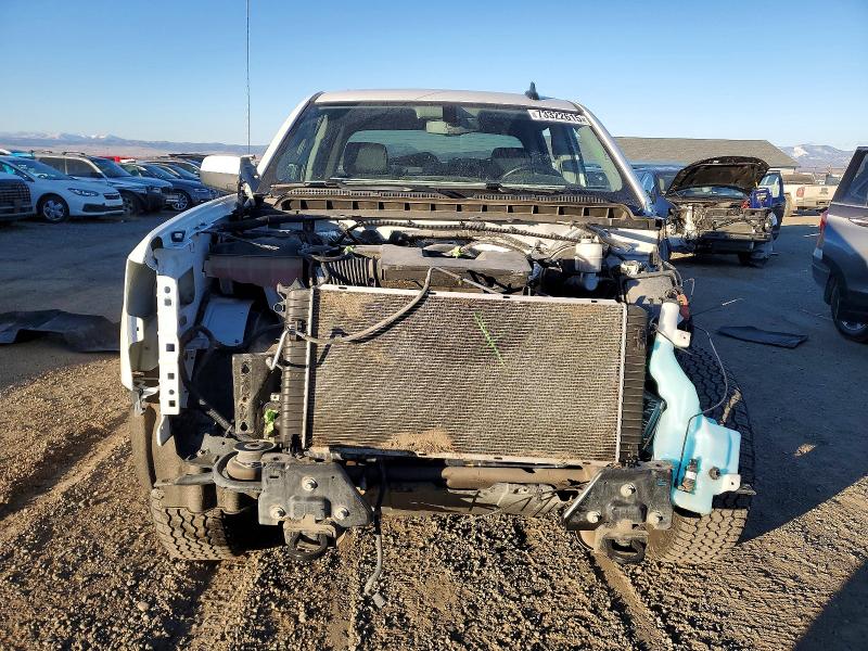 Photo 5 from auction – 2017 CHEVROLET SILVERADO with VIN 3GCUKREC5HG151538