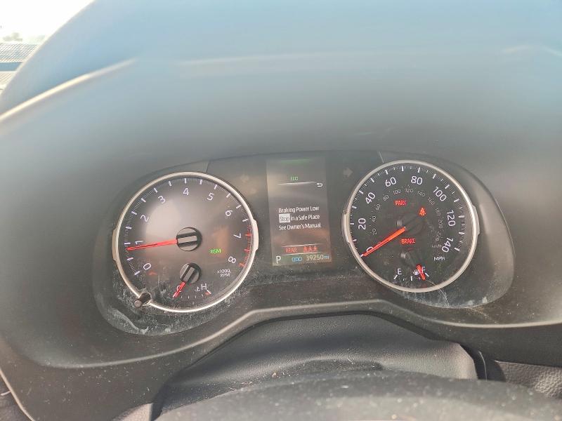 Photo 9 from auction – 2021 TOYOTA RAV4 with VIN 2T3C1RFV6MW137365