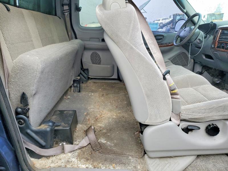 Photo 10 from auction – 2002 FORD F150 with VIN 2FTRX18L72CA49697