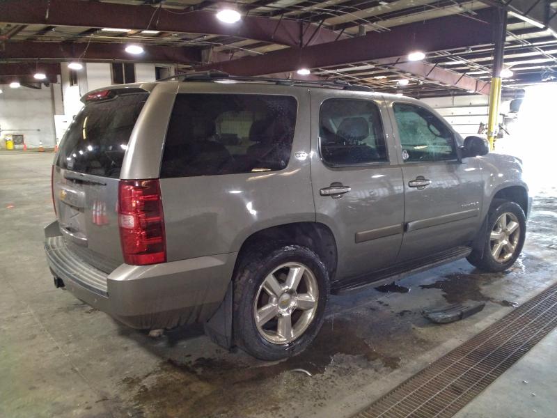 Photo 3 from auction – 2007 CHEVROLET TAHOE K150 with VIN 1GNFK13077J129564