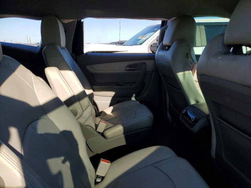 Photo 11 from auction – 2015 CHEVROLET TRAVERSE L with VIN 1GNKRHKD5FJ345256