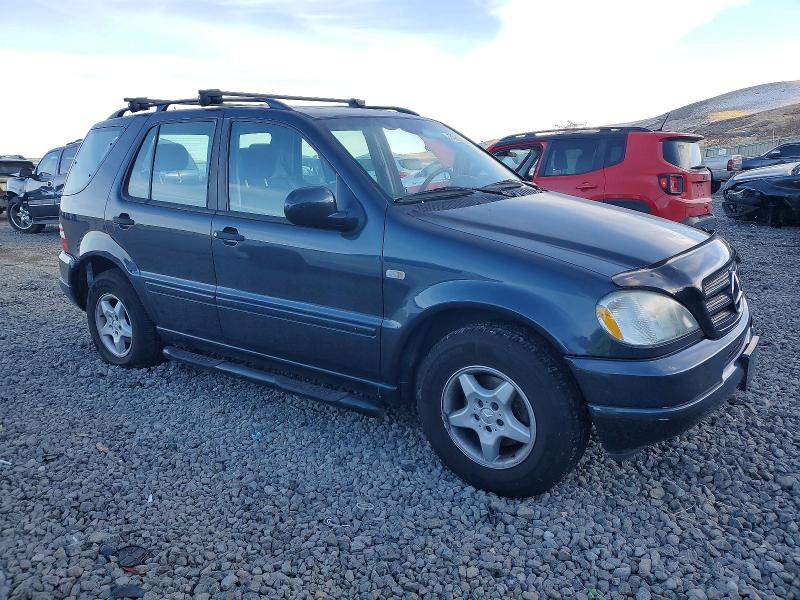 Photo 4 from auction – 2001 MERCEDES-BENZ ML 320 with VIN 4JGAB54E71A288785