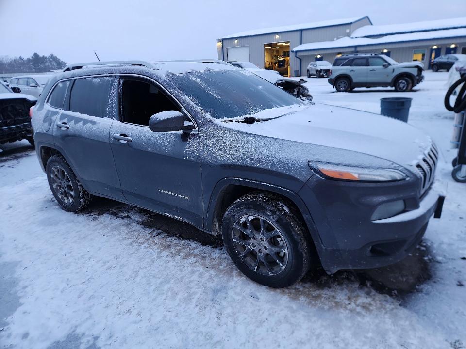 Photo 4 from auction – 2014 JEEP CHEROKEE L with VIN 1C4PJMCB8EW268069