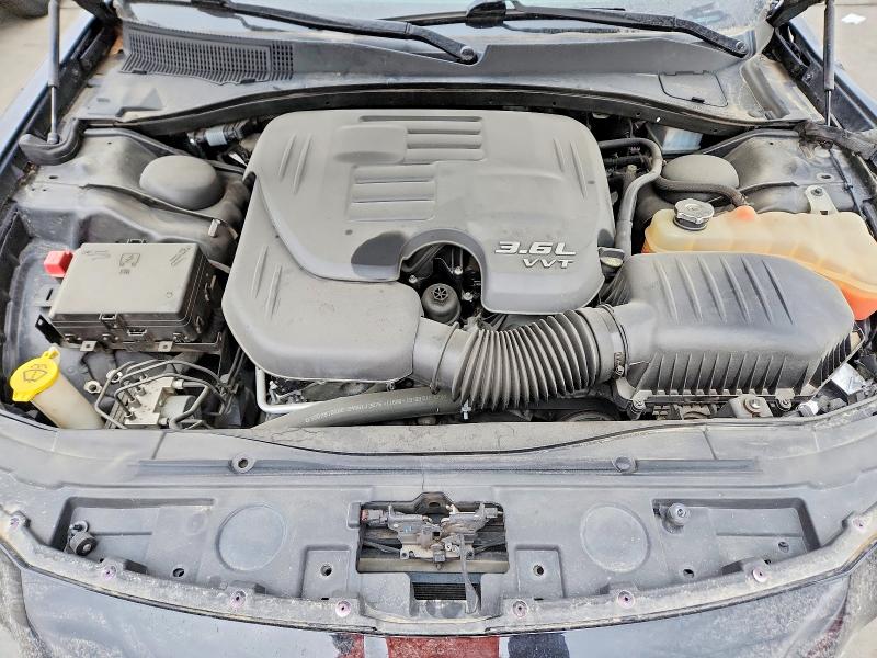 Photo 11 from auction – 2017 CHRYSLER 300 S with VIN 2C3CCAGG0HH516819