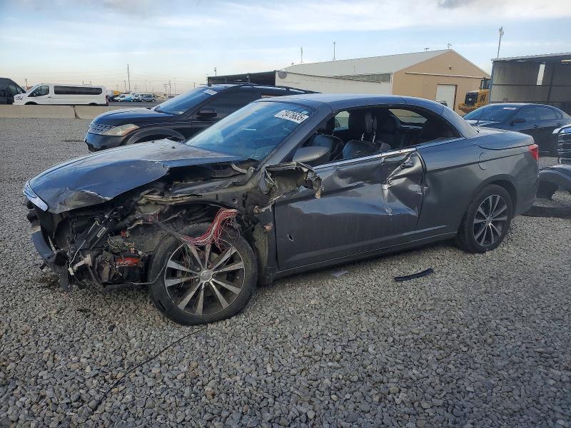 CHRYSLER 200 2012 with VIN 1C3BCBGG8CN283337 - Photo from auction