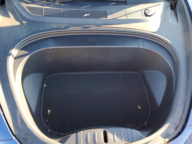 Photo 11 from auction – 2019 TESLA MODEL 3 with VIN 5YJ3E1EB5KF387485