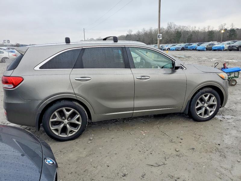 Photo 3 from auction – 2016 KIA SORENTO with VIN 5XYPK4A53GG080246