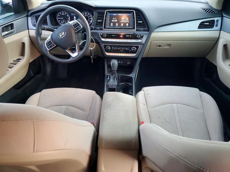 Photo 8 from auction – 2019 HYUNDAI SONATA SE with VIN 5NPE24AF9KH753137
