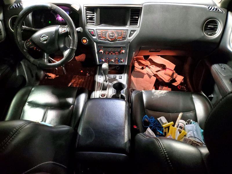 Photo 8 from auction – 2017 NISSAN PATHFINDER with VIN 5N1DR2MM7HC680887