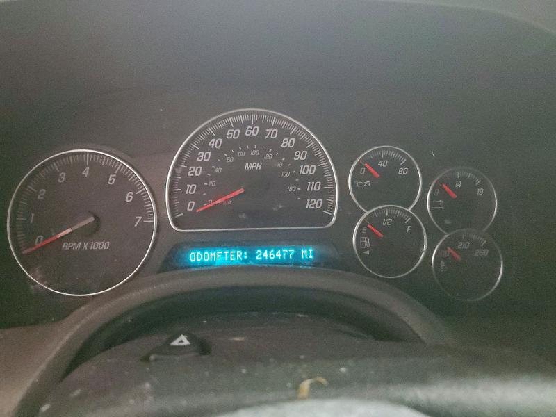 Photo 9 from auction – 2002 GMC ENVOY with VIN 1GKDT13S322508292