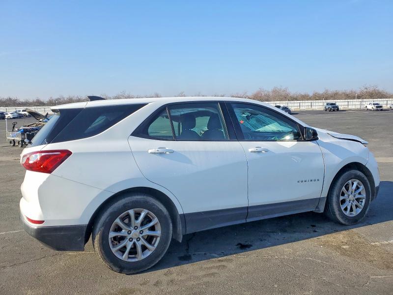 Photo 3 from auction – 2018 CHEVROLET EQUINOX LS with VIN 2GNAXHEV6J6322581