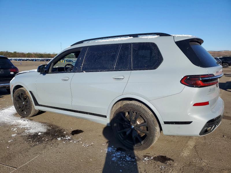 Photo 2 from auction – 2023 BMW X7 M60I with VIN 5UX33EM09P9P35687