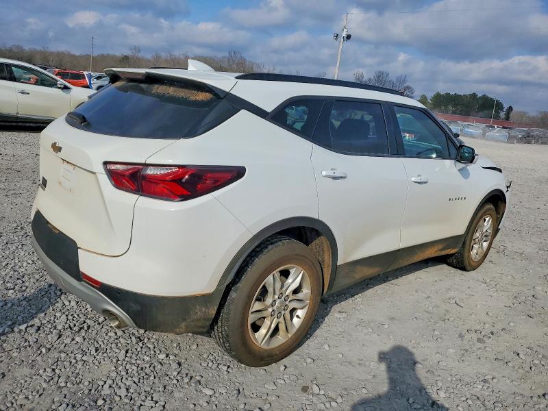 Photo 3 from auction – 2022 CHEVROLET BLAZER 2LT with VIN 3GNKBCR47NS162709