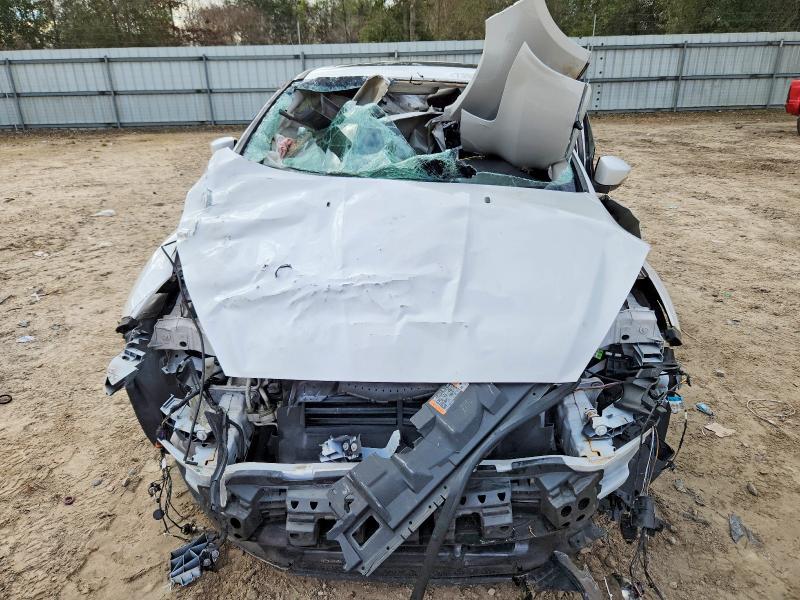 Photo 5 from auction – 2016 FORD FOCUS with VIN 1FADP3J21GL266415