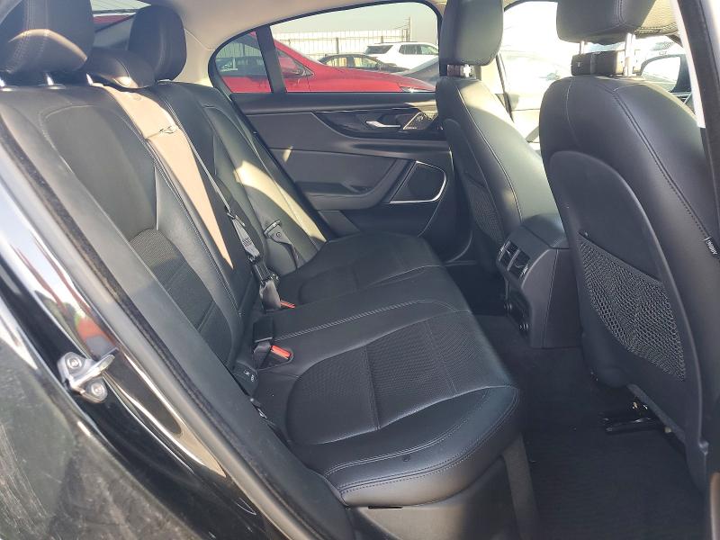 Photo 10 from auction – 2020 JAGUAR XE S with VIN SAJAE4FX4LCP56601