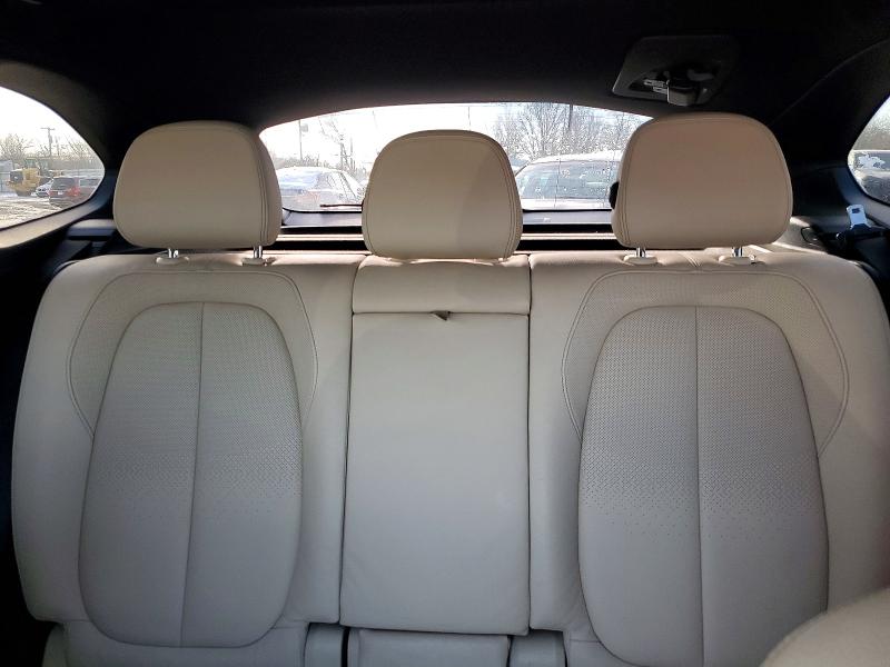 Photo 10 from auction – 2017 BMW X1 XDRIVE2 with VIN WBXHT3C39H5F70651