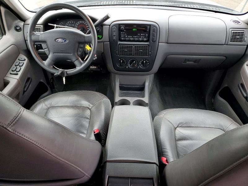 Photo 8 from auction – 2002 FORD EXPLORER X with VIN 1FMZU73E02ZA40889