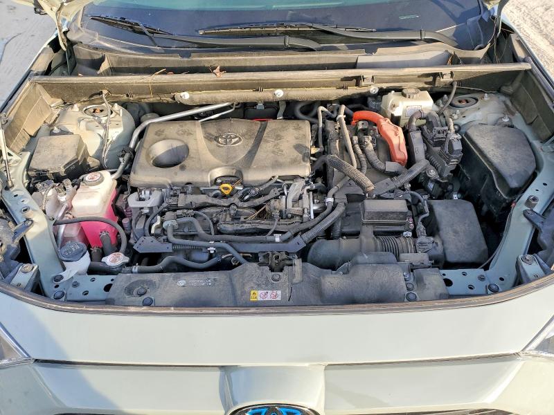 Photo 12 from auction – 2019 TOYOTA RAV4 XLE with VIN JTMRWRFV3KD515034