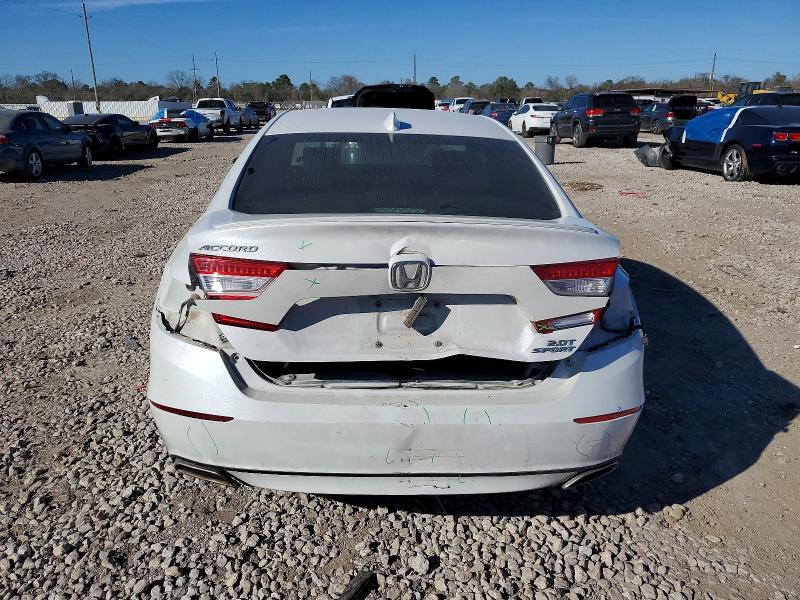 Photo 6 from auction – 2019 HONDA ACCORD with VIN 1HGCV2F35KA014597