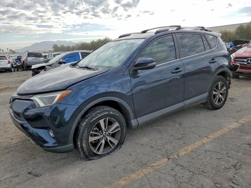 TOYOTA RAV4 2018 con VIN JTMWFREV4JJ742995 - Foto de la subasta