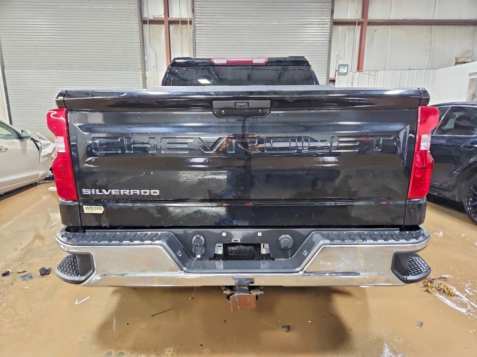 Photo 6 from auction – 2019 CHEVROLET SILVERADO with VIN 3GCPYAEH7KG156420