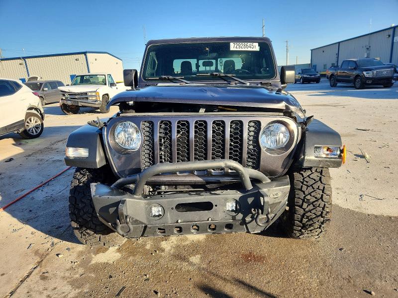 Photo 5 from auction – 2020 JEEP GLADIATOR with VIN 1C6HJTAG1LL147919