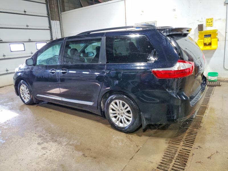Photo 2 from auction – 2015 TOYOTA SIENNA XLE with VIN 5TDYK3DC3FS648120