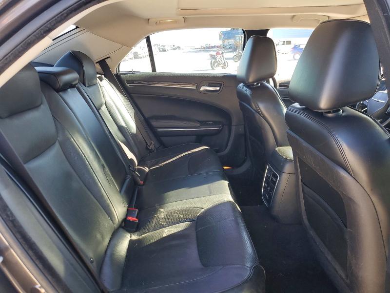 Photo 10 from auction – 2016 CHRYSLER 300C with VIN 2C3CCAEG8GH320211