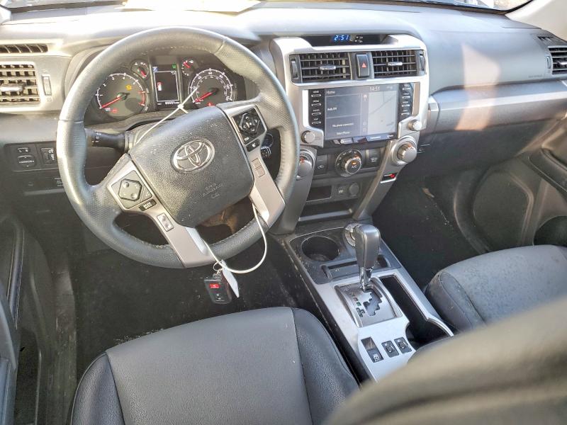 Photo 8 from auction – 2020 TOYOTA 4RUNNER with VIN JTEBU5JR5L5769989