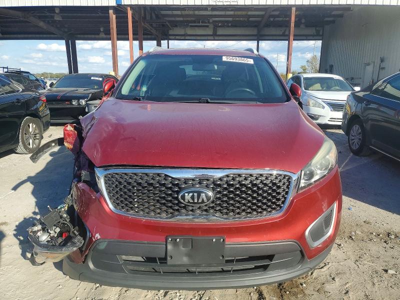 Photo 5 from auction – 2017 KIA SORENTO with VIN 5XYPG4A33HG282862