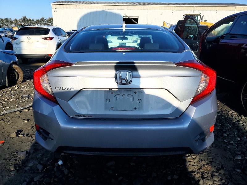 Photo 6 from auction – 2017 HONDA CIVIC EX with VIN 2HGFC1F32HH644326