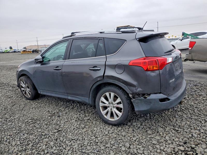 Photo 2 from auction – 2015 TOYOTA RAV4 LIMIT with VIN 2T3DFREV1FW369477