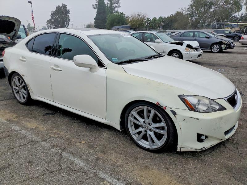 Photo 4 from auction – 2006 LEXUS IS with VIN JTHBK262162018607