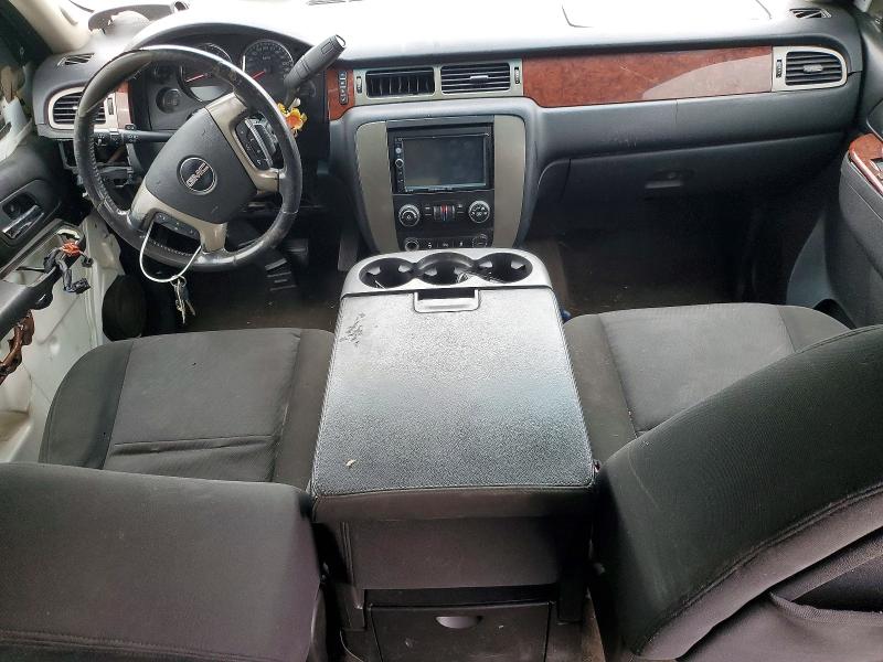 Photo 8 from auction – 2012 GMC YUKON with VIN 1GKS1AE04CR160388