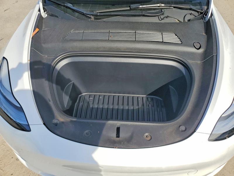 Photo 12 from auction – 2022 TESLA MODEL Y with VIN 7SAYGDEE8NF372434