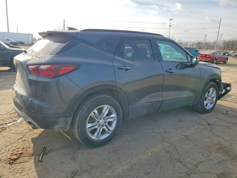 Photo 3 from auction – 2020 CHEVROLET BLAZER with VIN 3GNKBCRS2LS673949