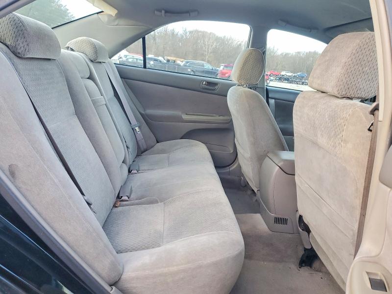 Zdjęcie 10 z aukcji – 2002 TOYOTA CAMRY z VIN 4T1BE32K02U060409