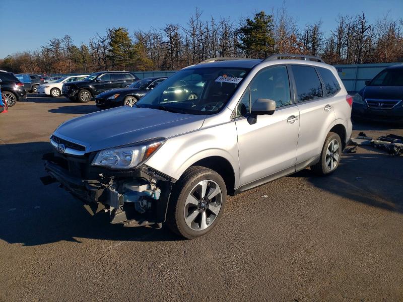 SUBARU FORESTER 2 2018 with VIN JF2SJAEC9JG402804 - Photo from auction