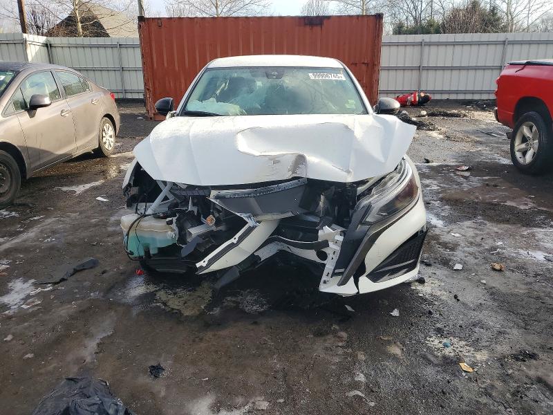 Photo 5 from auction – 2023 NISSAN ALTIMA SR with VIN 1N4BL4CW0PN355485