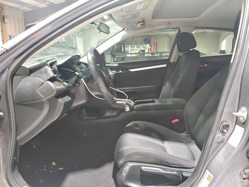 Photo 7 from auction – 2017 HONDA CIVIC EX with VIN 2HGFC2F78HH543008