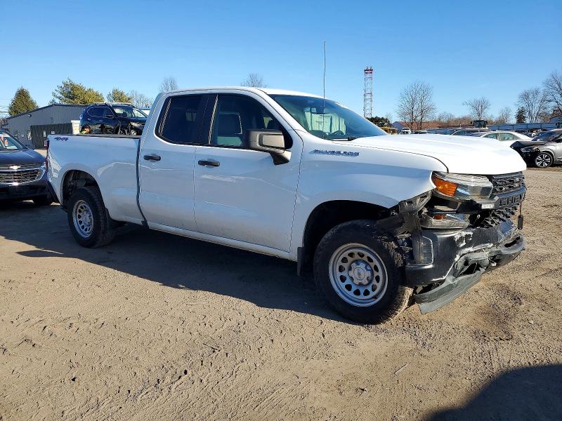 Photo 4 from auction – 2019 CHEVROLET SILVERADO with VIN 1GCRYAEH9KZ272131