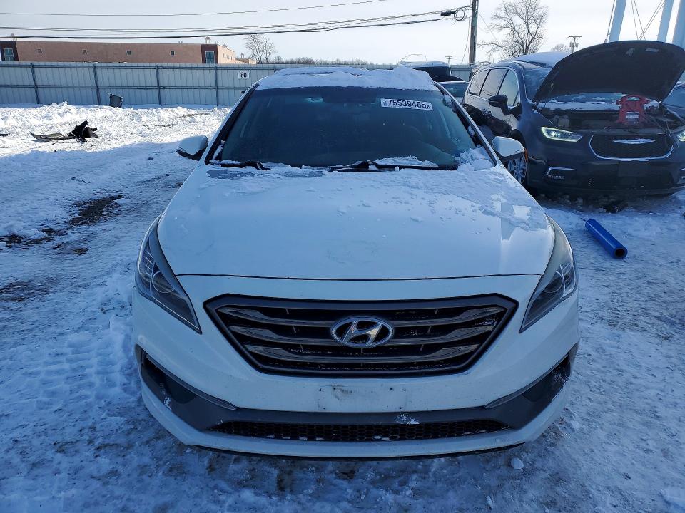 Photo 5 from auction – 2016 HYUNDAI SONATA with VIN 5NPE34AF0GH397343