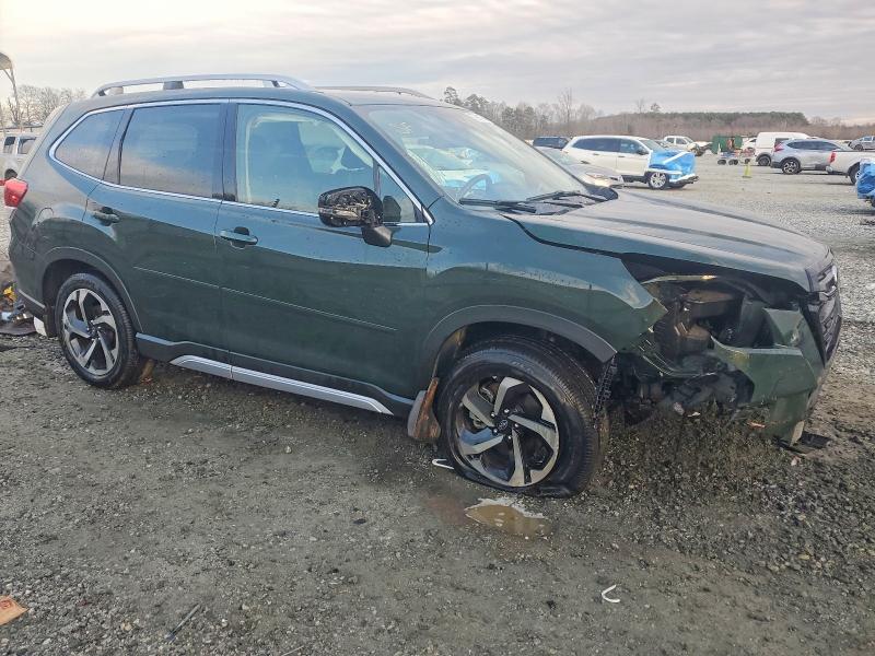 Photo 4 from auction – 2023 SUBARU FORESTER T with VIN JF2SKARC6PH518892