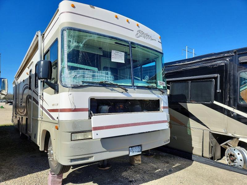 FORD F550 SUPER 2000 with VIN 1FCNF53S4Y0A07009 - Photo from auction