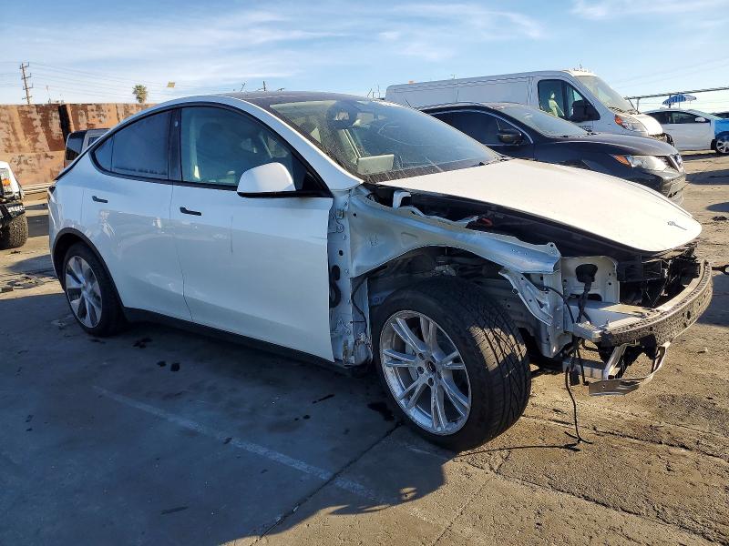 Photo 4 from auction – 2021 TESLA MODEL Y with VIN 5YJYGDEE5MF145505