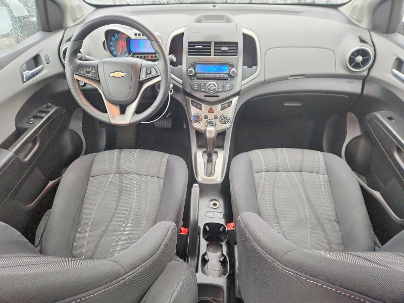 Photo 8 from auction – 2014 CHEVROLET SONIC with VIN 1G1JC5SH4E4199171