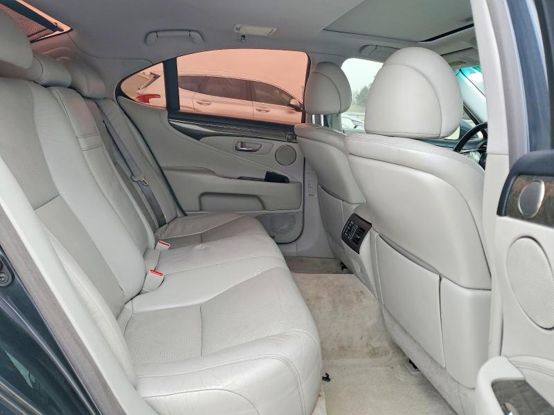 Photo 10 from auction – 2010 LEXUS LS 460 with VIN JTHCL5EF3A5007090